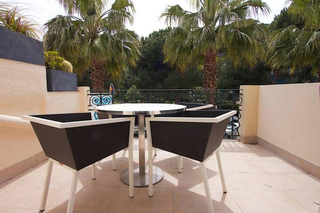 Appartement Sur La Pinede A Juan Les Pins Antibes Exteriör bild