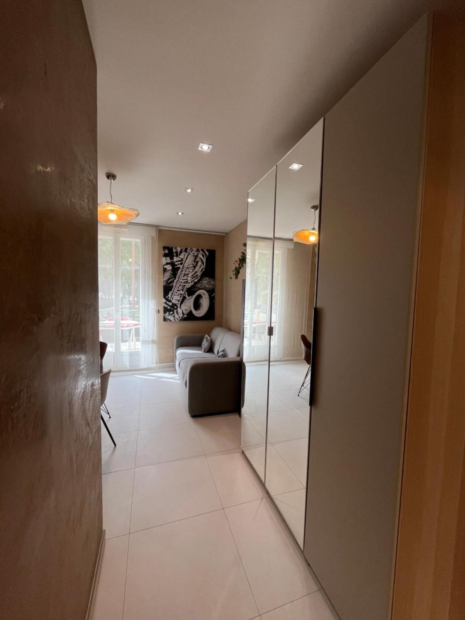 Appartement Sur La Pinede A Juan Les Pins Antibes Exteriör bild
