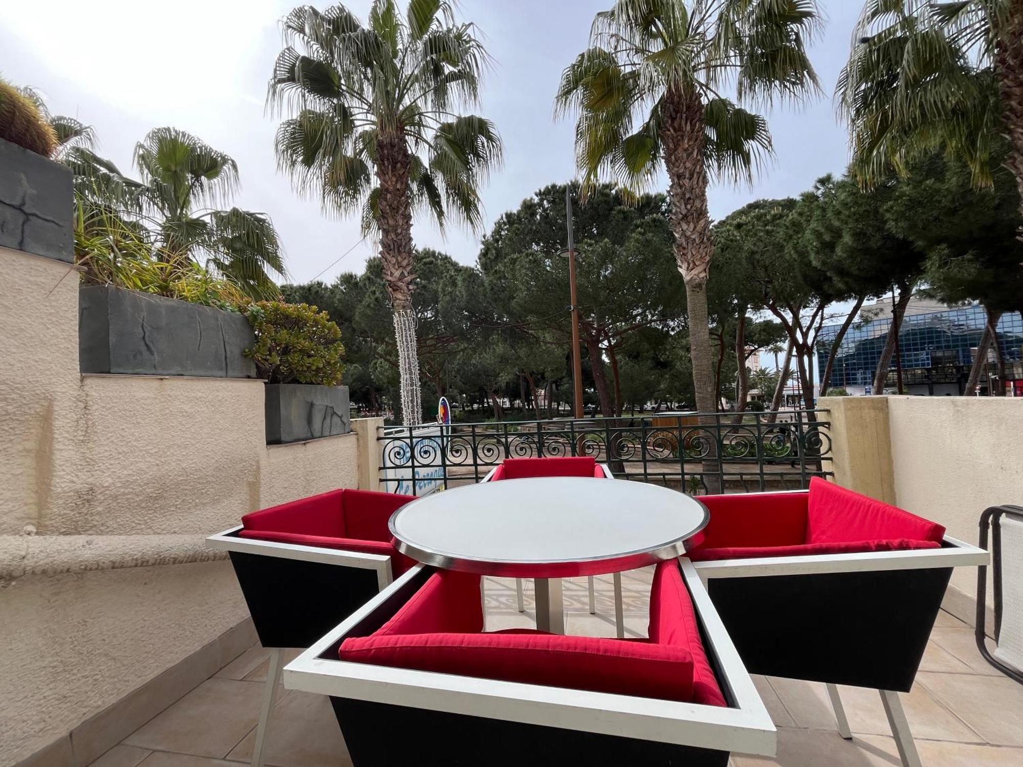 Appartement Sur La Pinede A Juan Les Pins Antibes Exteriör bild